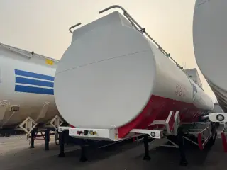 Tri-Axle Fuel Tanker Semi-Trailer