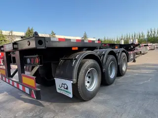 3 Axle Skeleton Semi-Trailer