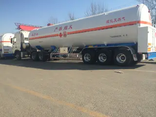 LIQUEFIED NATURAL GAS CRYOGENIC SEMI-TRAILER TANK